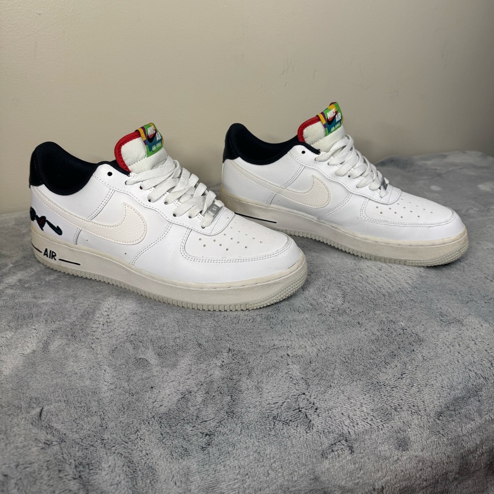 Nike Air Force 1 Low • Peace Love Swoosh - Men’s 9.5